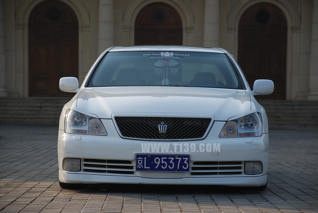 丰田皇冠外观改装白色改装图片12630- T139改